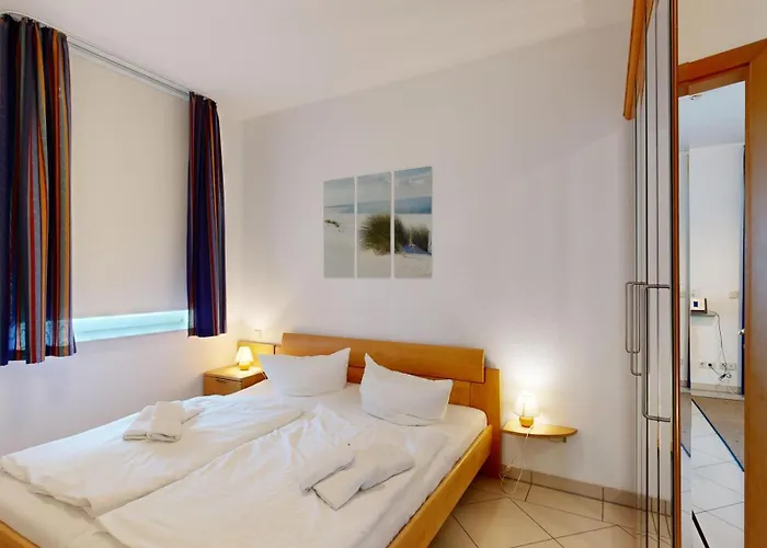 דירה Direkt Am Strand, Mit Balkon Mit Meerblick, Strandburg, *